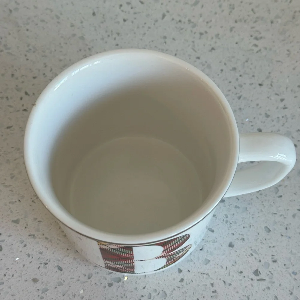 Pottery Barn Stewart Plaid Alphabet Mug “B” Gold Rim Stoneware EUC